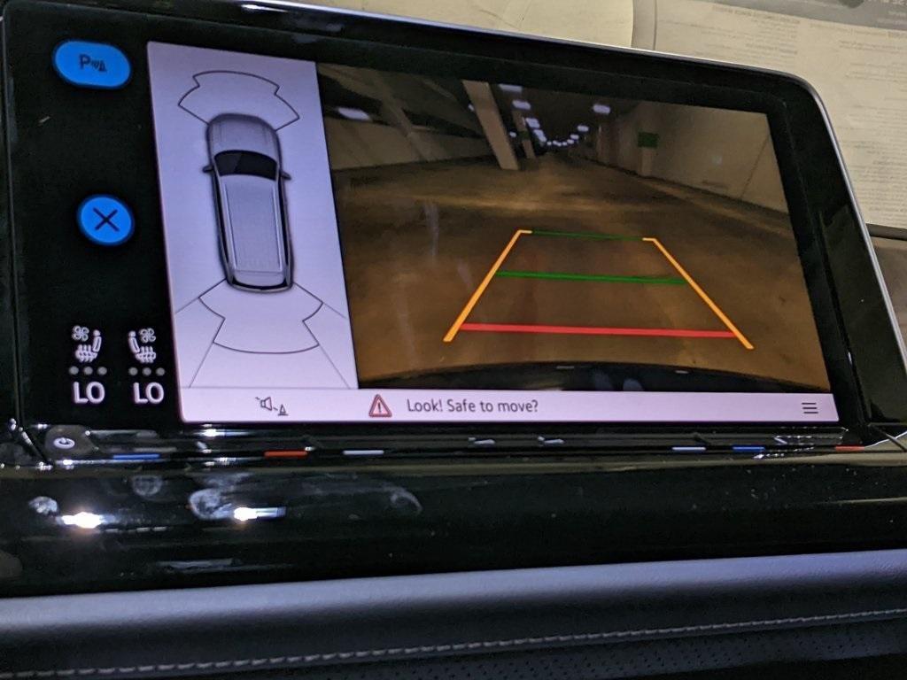 new 2026 Volkswagen Atlas car, priced at $46,799