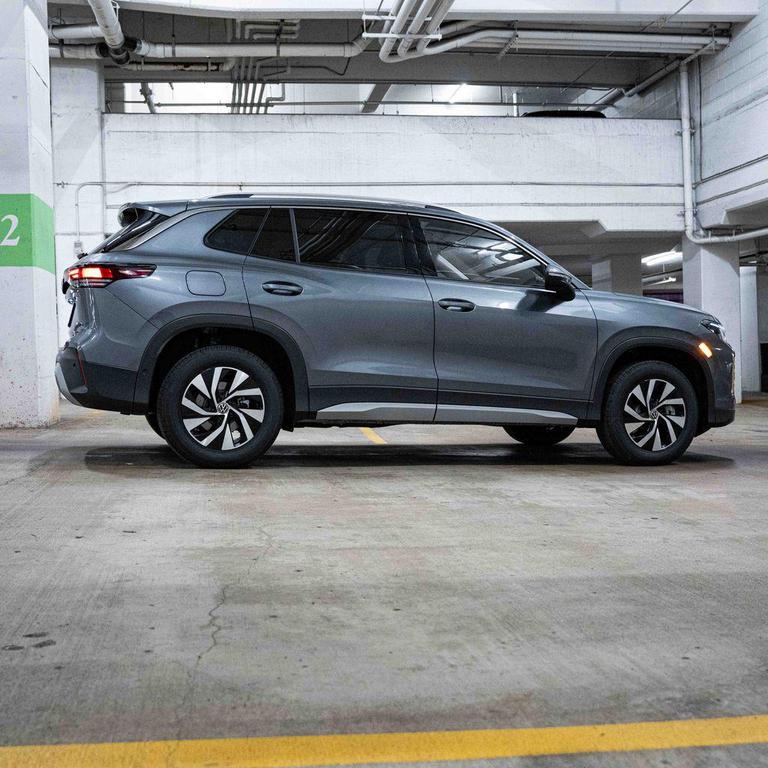 new 2026 Volkswagen Tiguan car, priced at $33,381