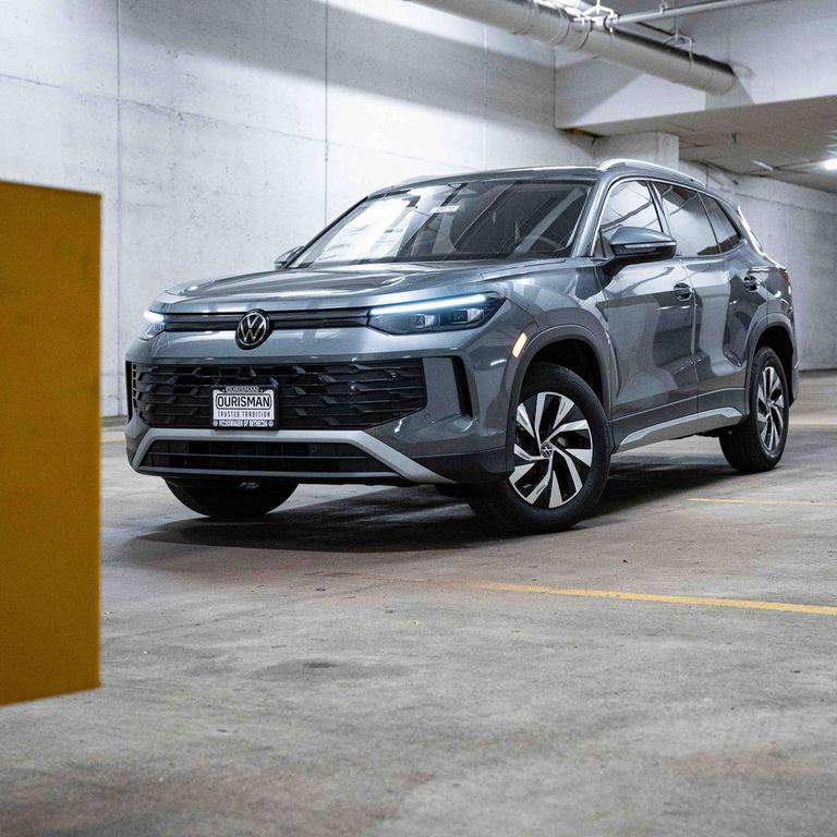 new 2026 Volkswagen Tiguan car, priced at $33,381