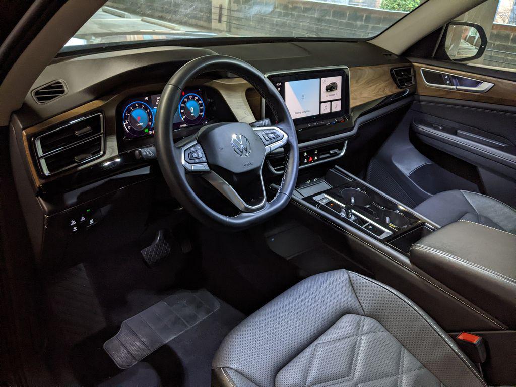 used 2025 Volkswagen Atlas car, priced at $30,715