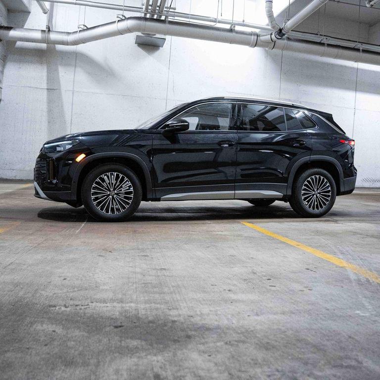 new 2026 Volkswagen Tiguan car, priced at $32,181