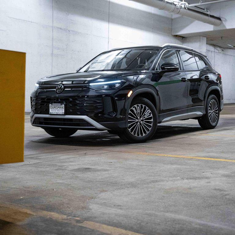 new 2026 Volkswagen Tiguan car, priced at $32,181