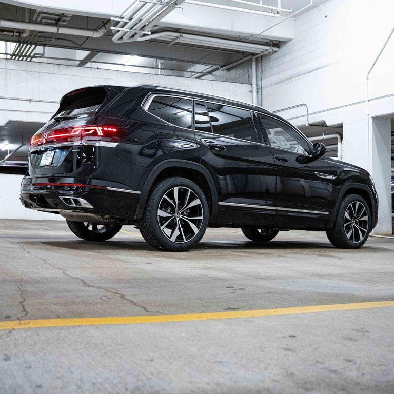 new 2026 Volkswagen Atlas car, priced at $54,500
