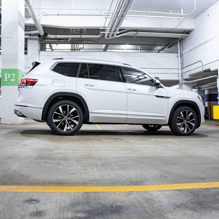 new 2026 Volkswagen Atlas car, priced at $54,758