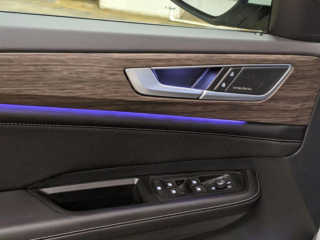 new 2026 Volkswagen Atlas car, priced at $54,758