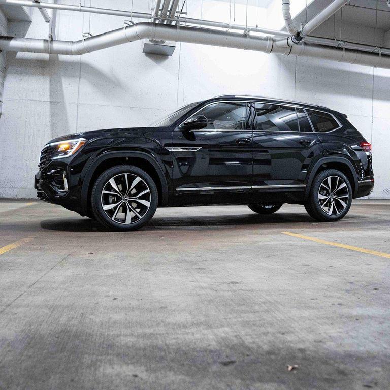 new 2026 Volkswagen Atlas car, priced at $53,998