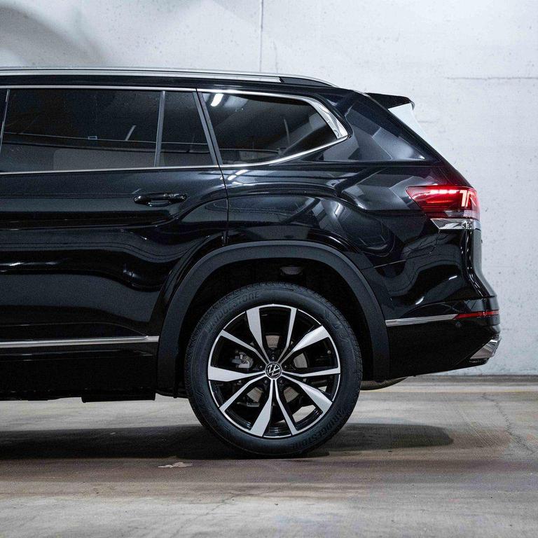 new 2026 Volkswagen Atlas car, priced at $53,998