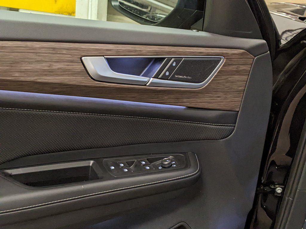 new 2026 Volkswagen Atlas car, priced at $53,998