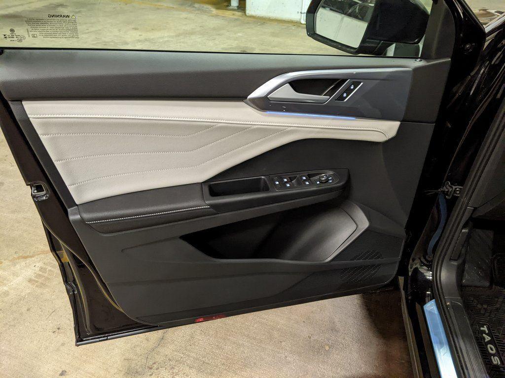 new 2026 Volkswagen Taos car, priced at $36,826