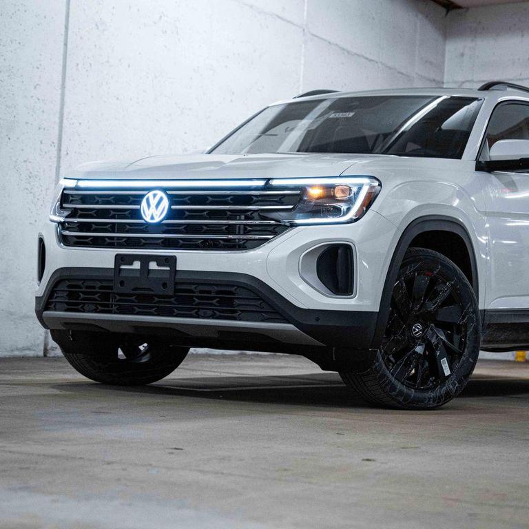 new 2026 Volkswagen Atlas car, priced at $49,949