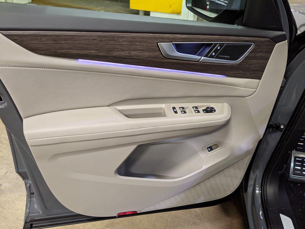 new 2026 Volkswagen Atlas car, priced at $55,453