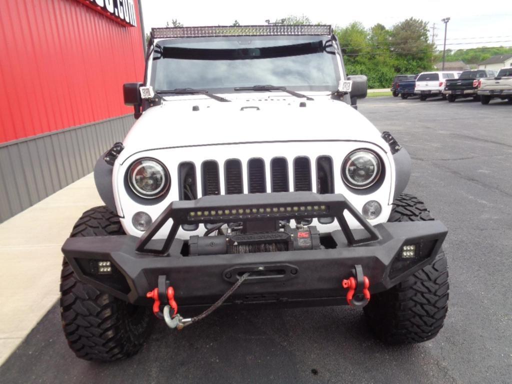 used 2016 Jeep Wrangler Unlimited car, priced at $16,995