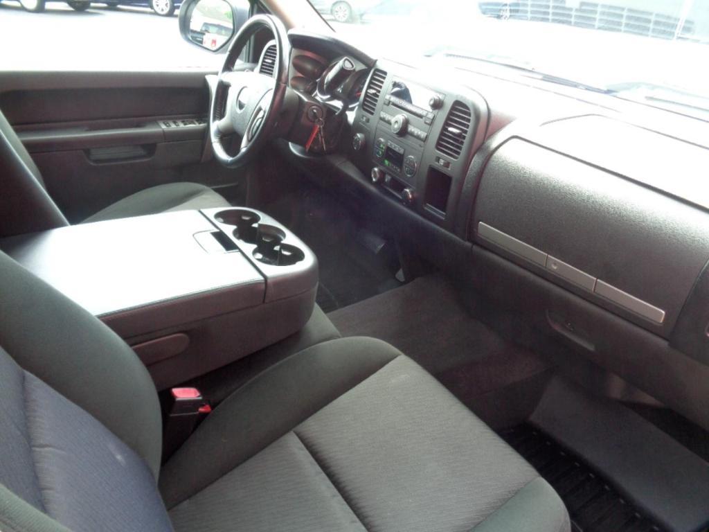 used 2010 GMC Sierra 1500 car, priced at $12,995