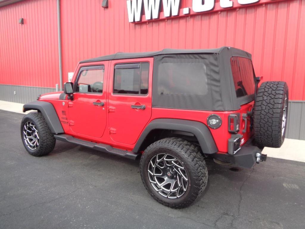 used 2014 Jeep Wrangler Unlimited car, priced at $11,995