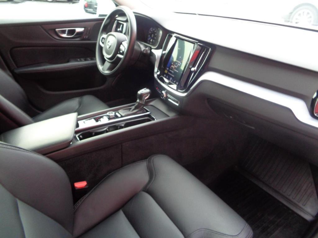 used 2020 Volvo V60 Cross Country car, priced at $15,995
