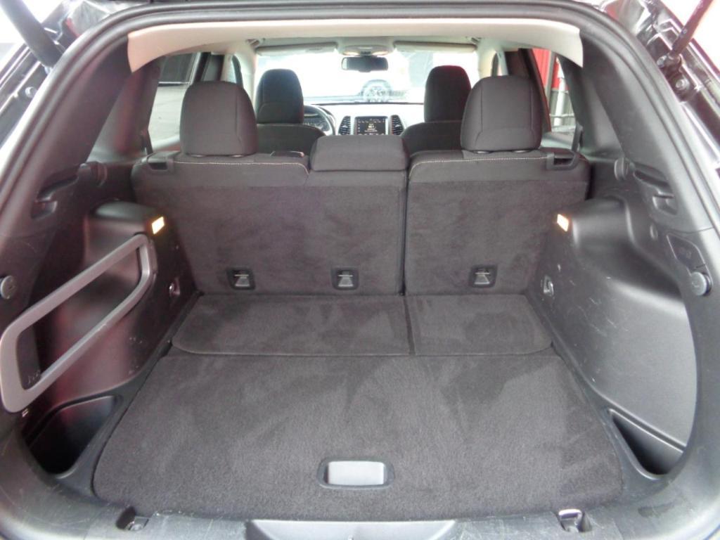 used 2016 Jeep Cherokee car, priced at $7,995