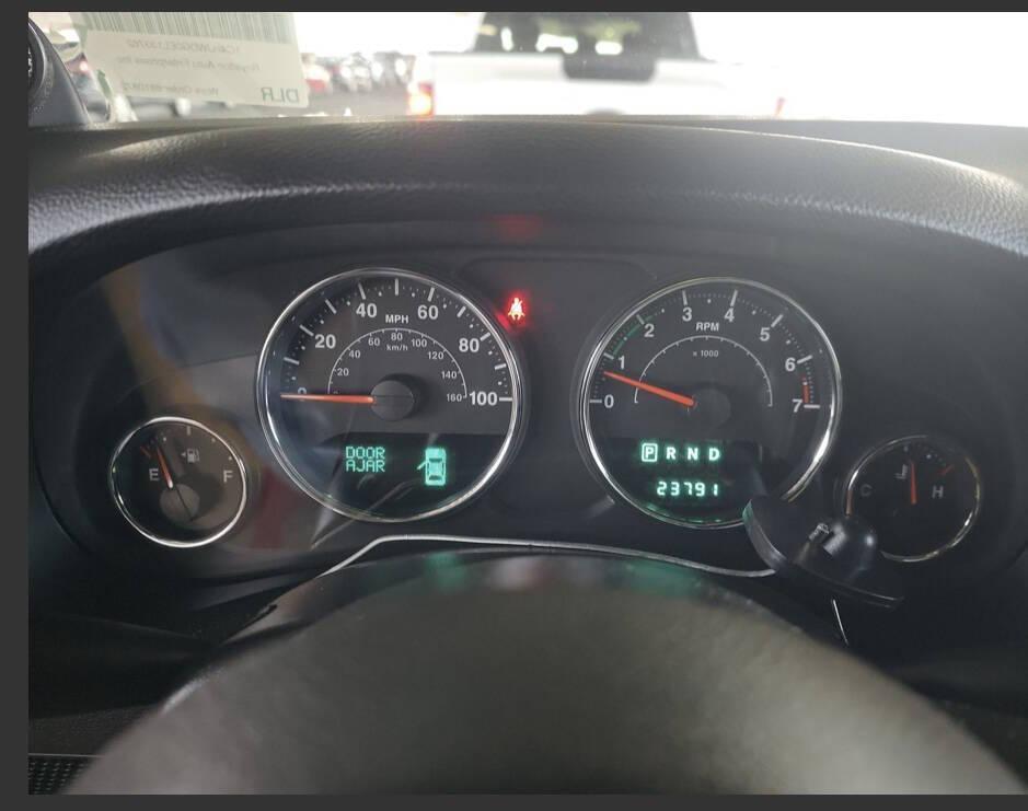 used 2014 Jeep Wrangler Unlimited car, priced at $22,499