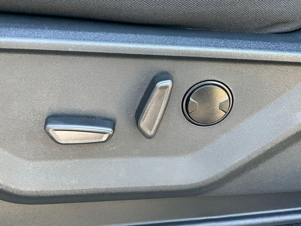 new 2026 Ford F-150 car, priced at $53,997