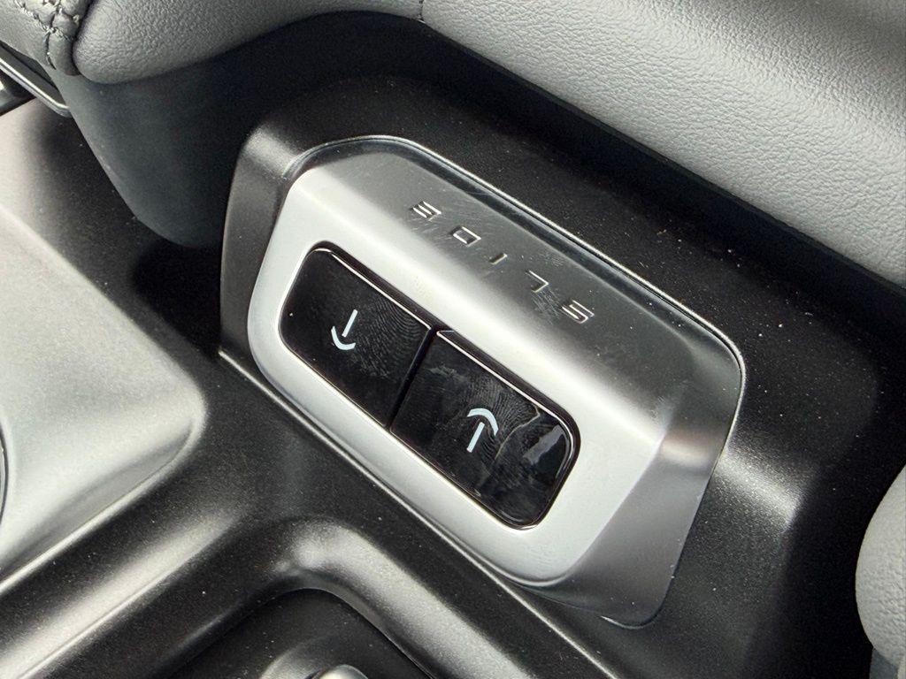 new 2026 Ford Expedition car, priced at $73,834