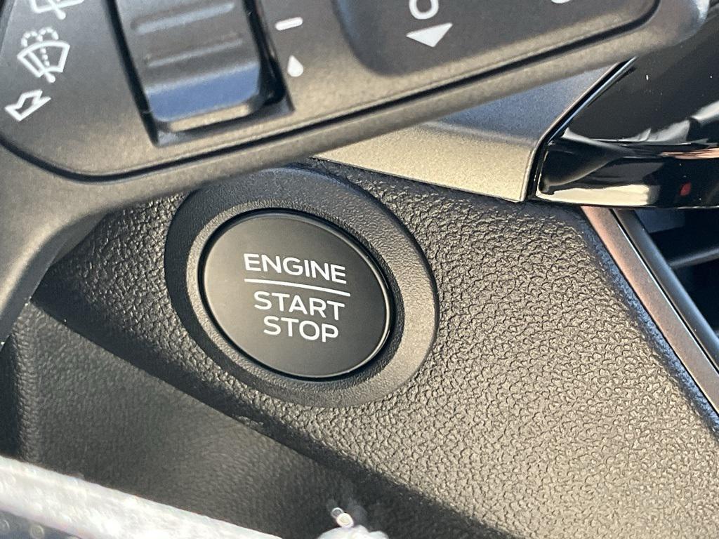 new 2026 Ford Escape car, priced at $32,064