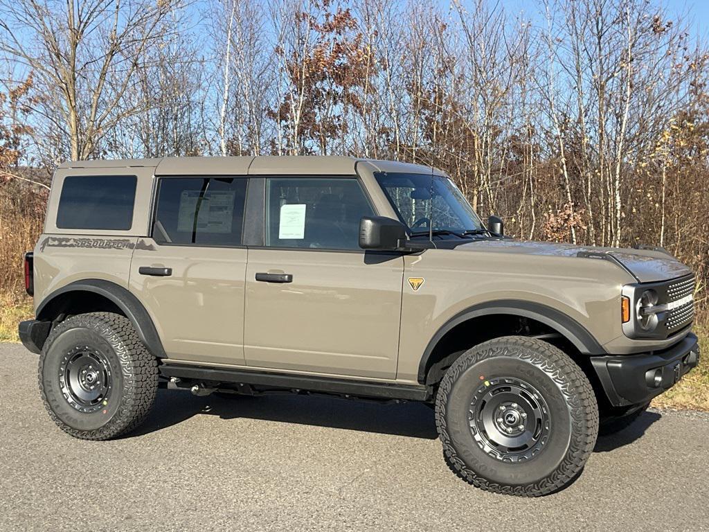 new 2025 Ford Bronco car, priced at $60,630