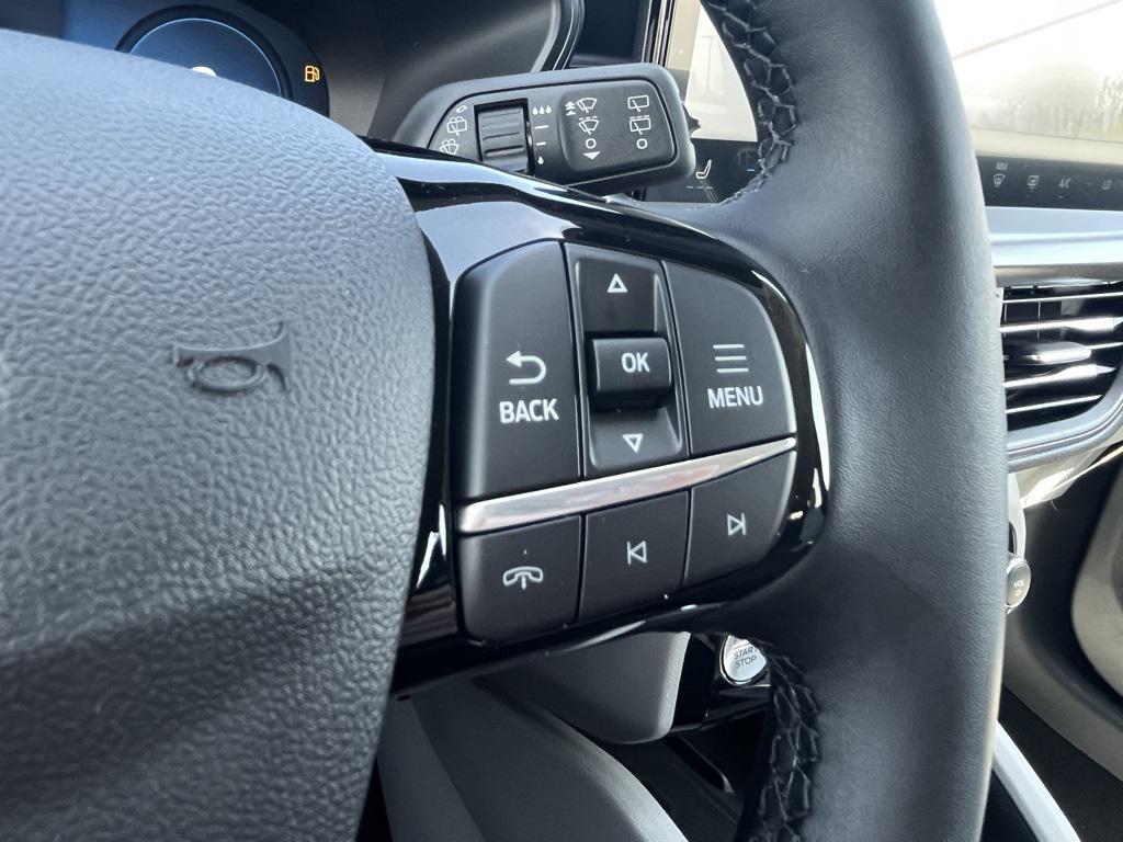 used 2024 Ford Escape car, priced at $25,994