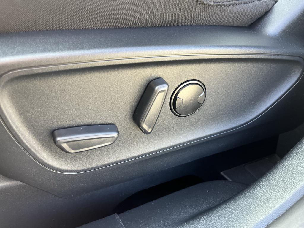 used 2024 Ford Escape car, priced at $25,994