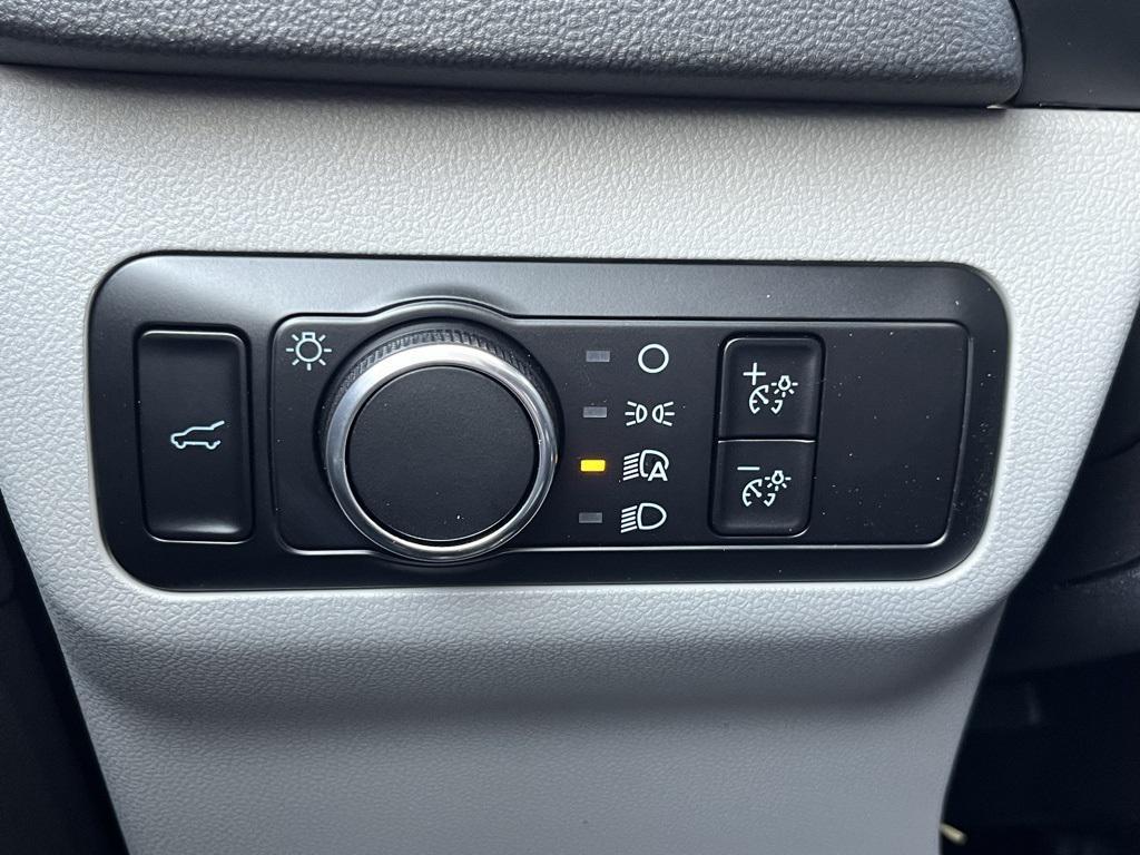 used 2024 Ford Escape car, priced at $25,994