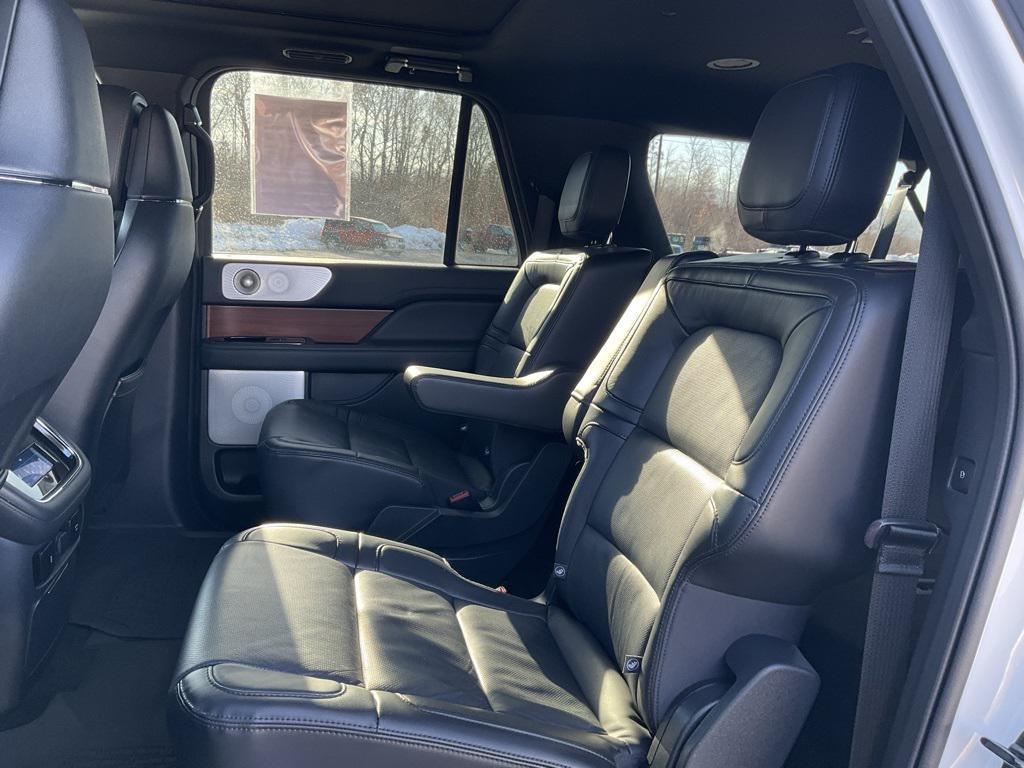 used 2024 Lincoln Navigator car, priced at $75,386