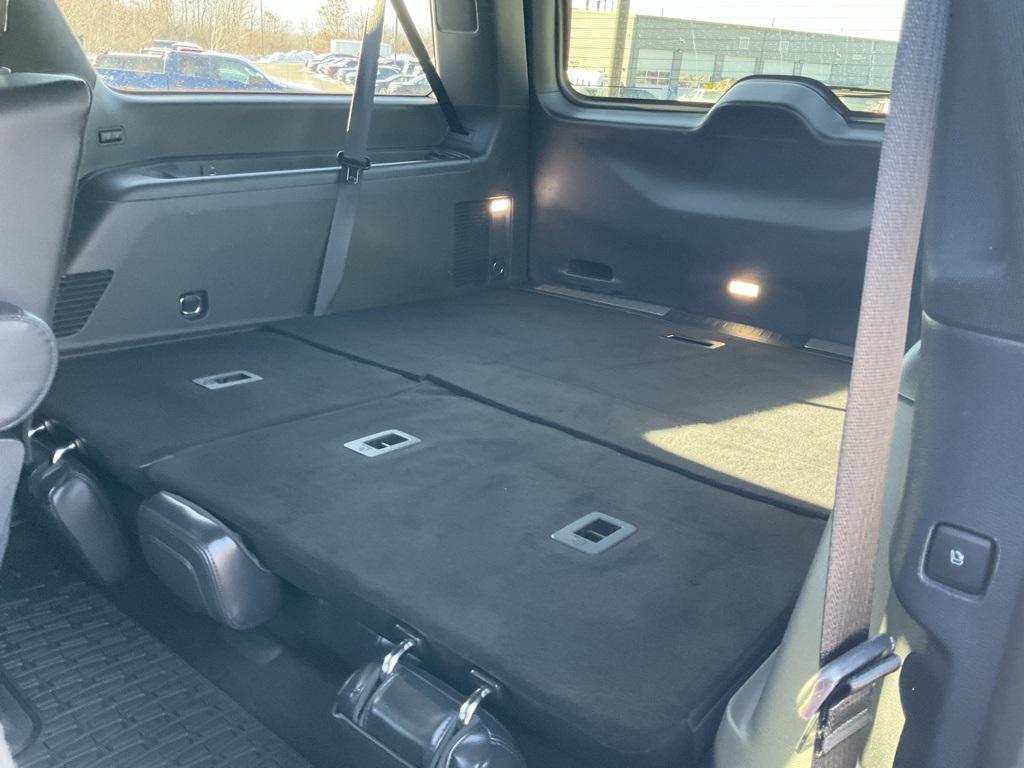 used 2024 Lincoln Navigator car, priced at $75,386