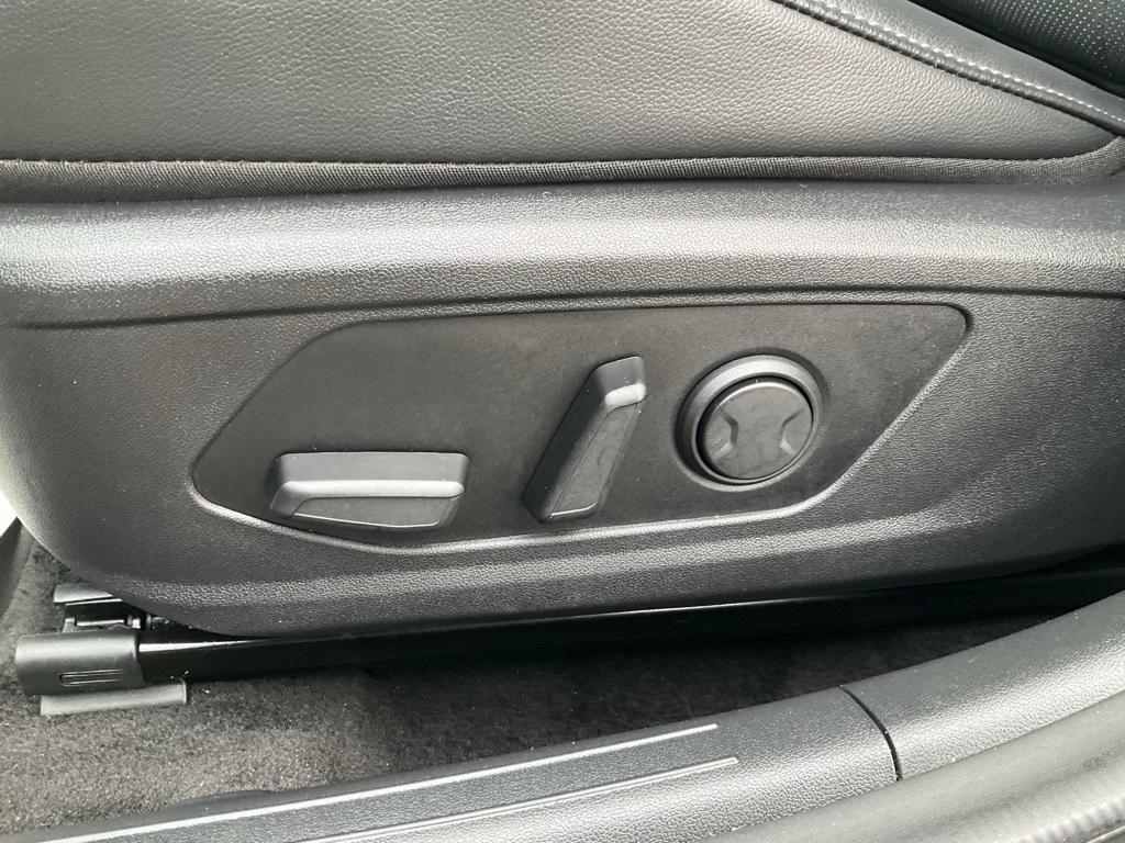 used 2023 Hyundai ELANTRA HEV car, priced at $20,933