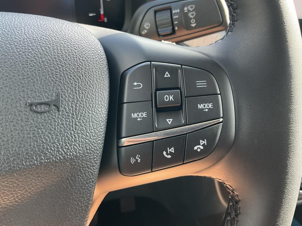 new 2025 Ford Maverick car, priced at $33,284