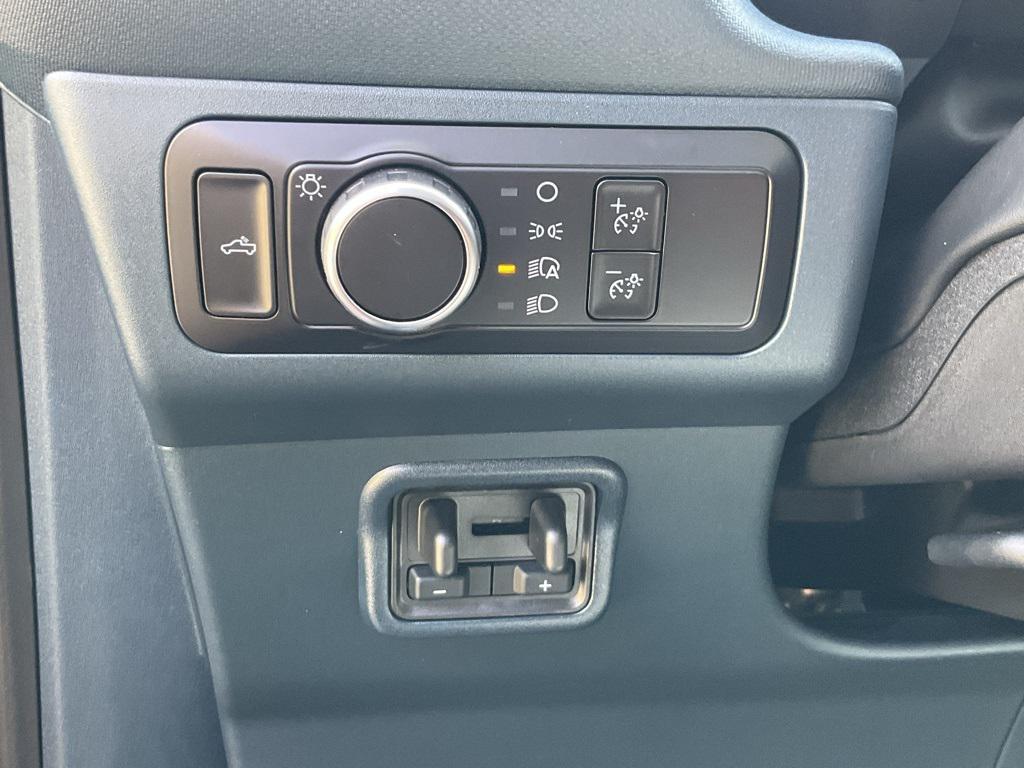 new 2025 Ford Maverick car, priced at $33,284