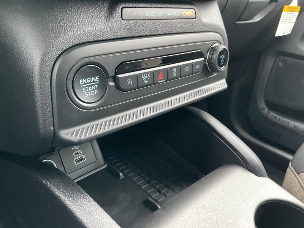 new 2025 Ford Bronco Sport car, priced at $33,667