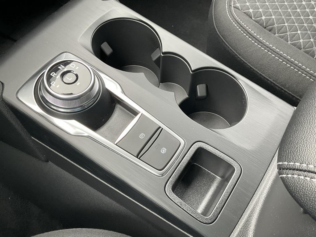 new 2026 Ford Escape car, priced at $33,328