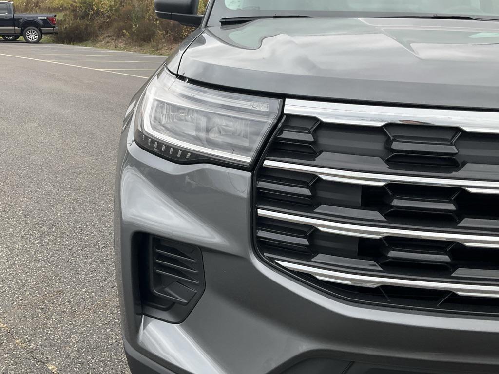 new 2026 Ford Explorer car, priced at $41,125