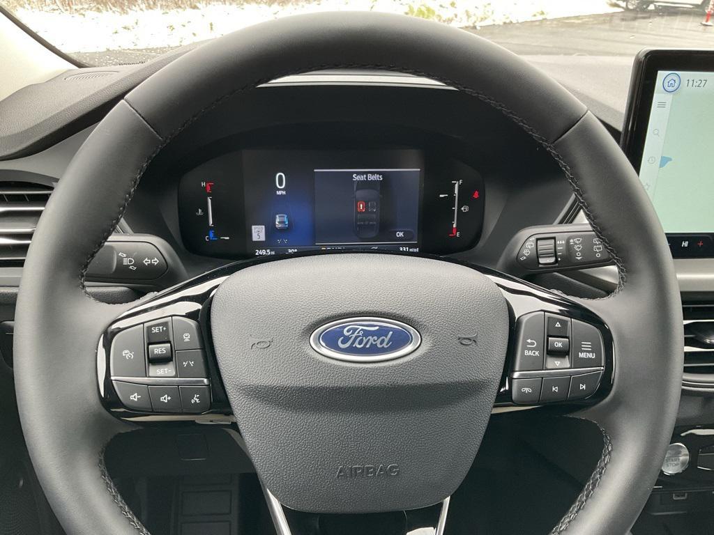 used 2025 Ford Escape car, priced at $26,582