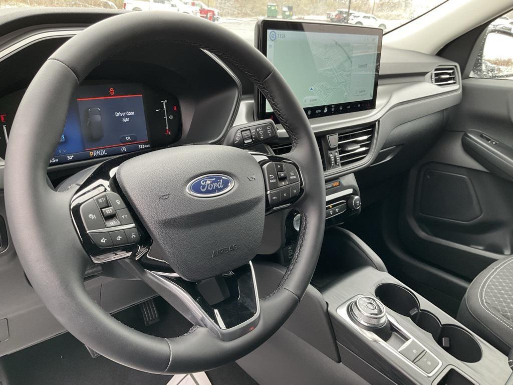 used 2025 Ford Escape car, priced at $26,582
