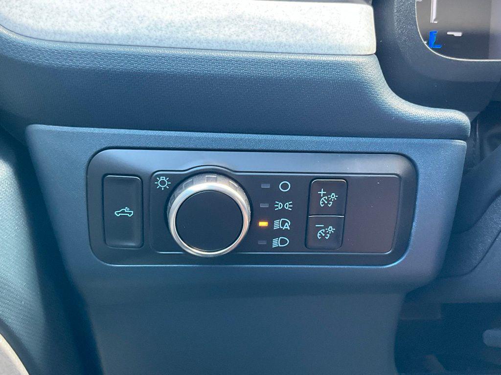 new 2025 Ford Maverick car, priced at $31,414