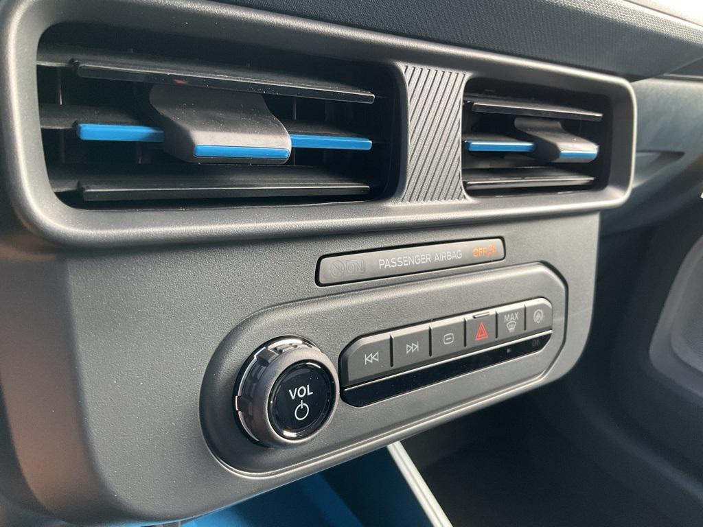 new 2025 Ford Maverick car, priced at $32,414