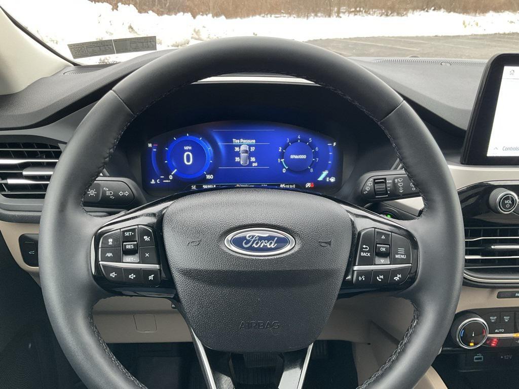 used 2022 Ford Escape car, priced at $19,999
