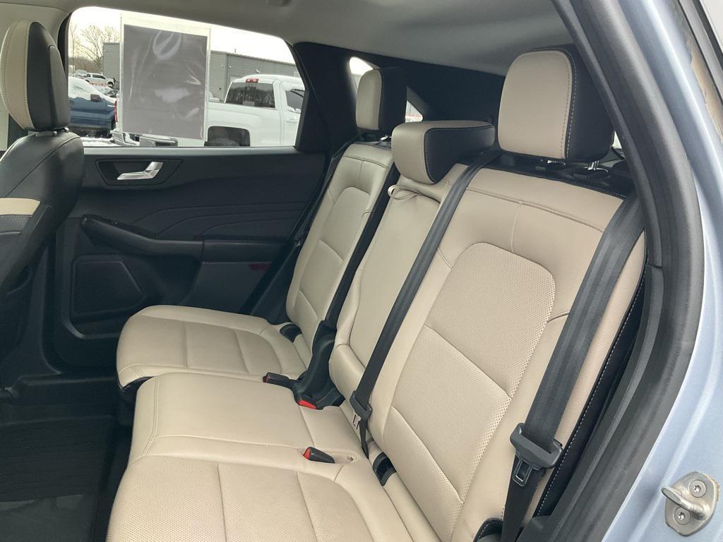 used 2022 Ford Escape car, priced at $19,999