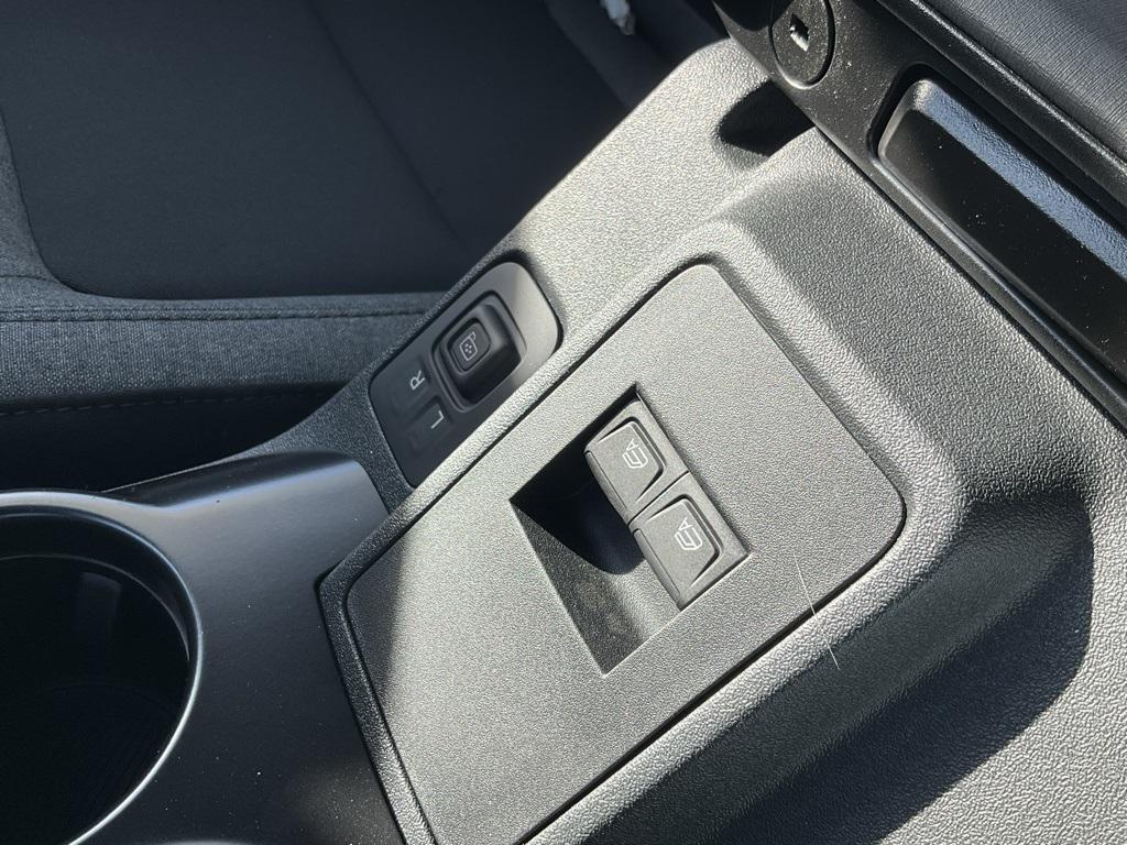 new 2025 Ford Bronco car, priced at $48,588