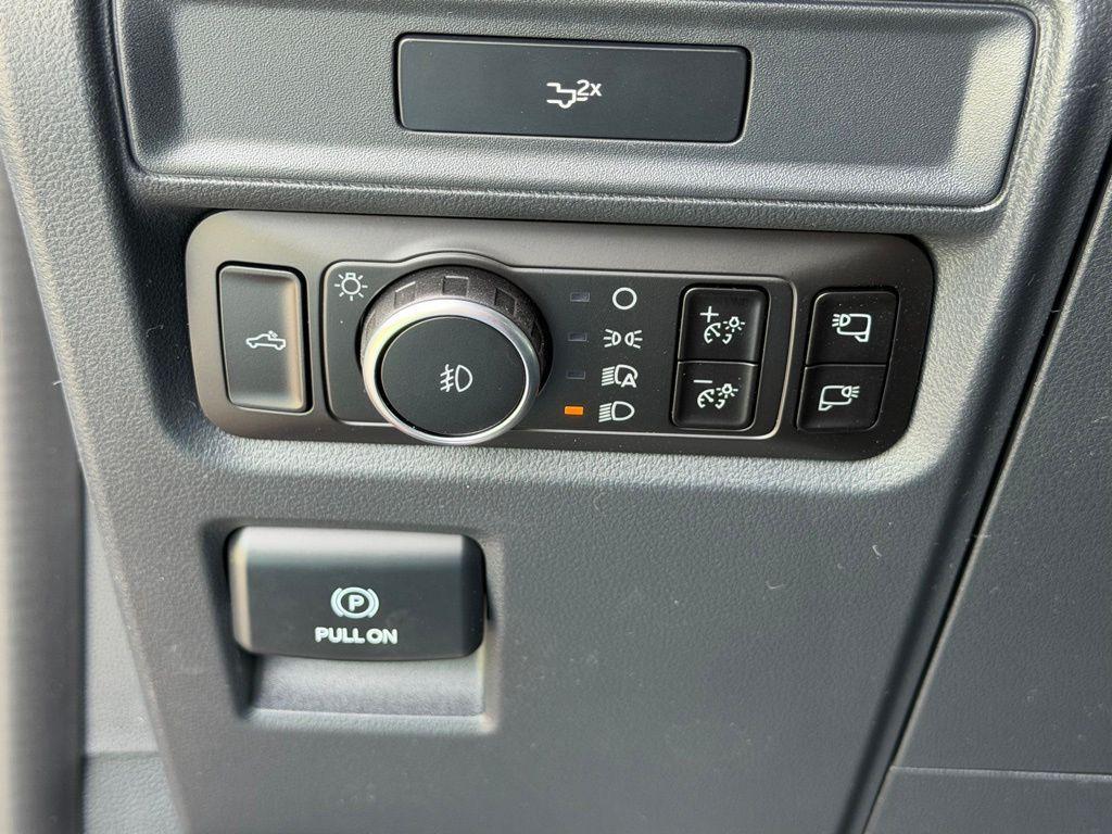 new 2026 Ford F-150 car, priced at $59,399