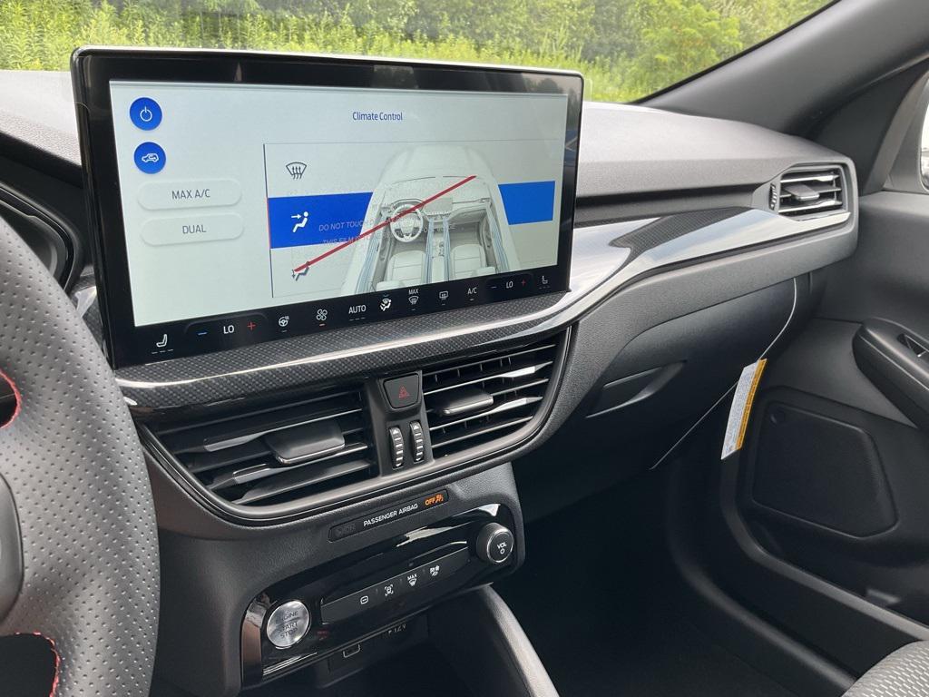 new 2025 Ford Escape car, priced at $32,495