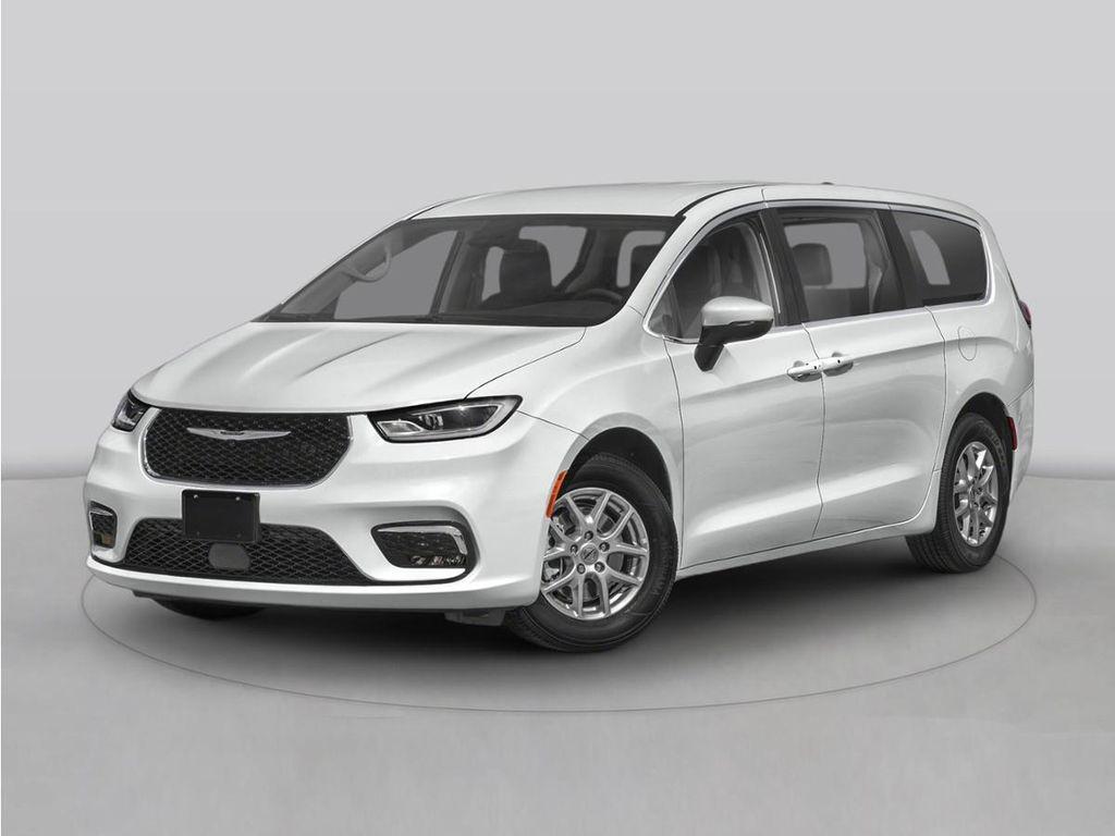 used 2023 Chrysler Pacifica car, priced at $26,377