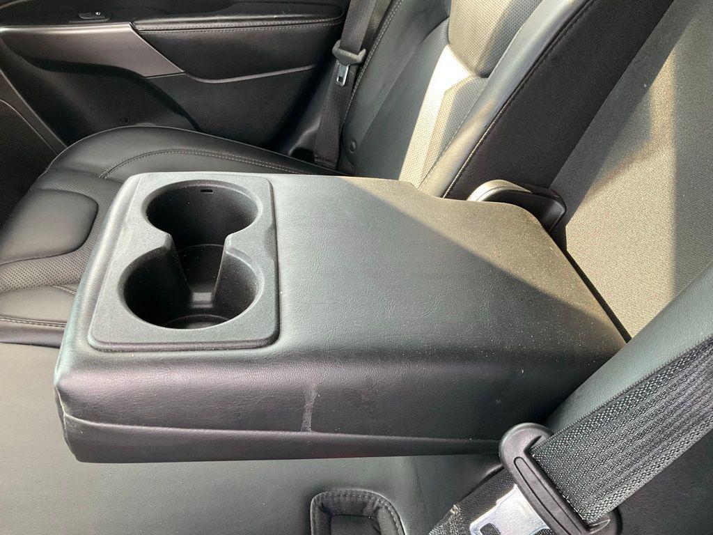 used 2019 Jeep Cherokee car, priced at $17,358