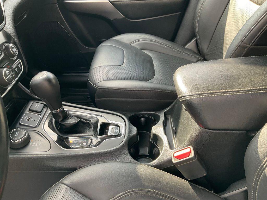 used 2019 Jeep Cherokee car, priced at $17,358