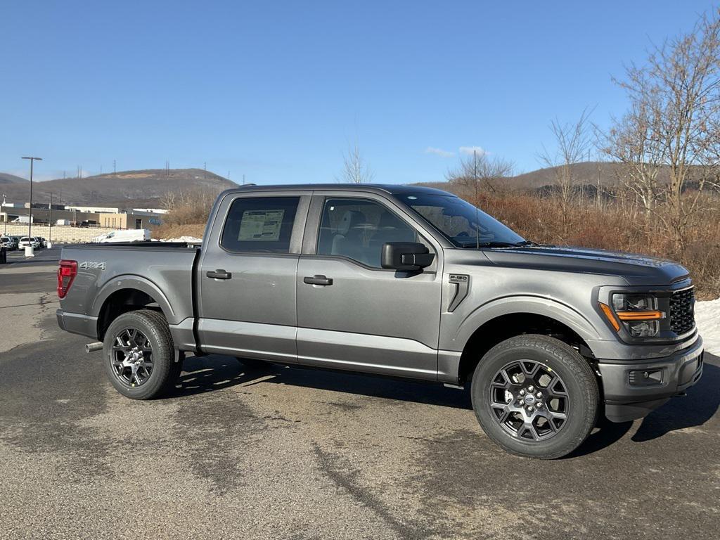new 2026 Ford F-150 car, priced at $51,370