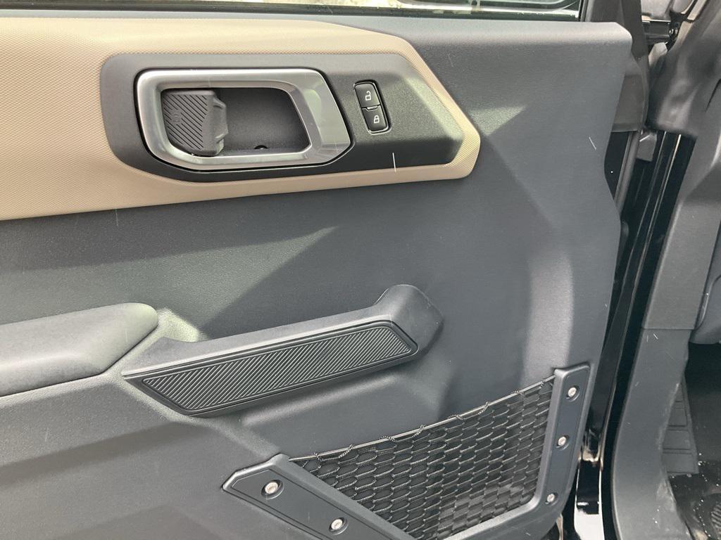 new 2025 Ford Bronco car, priced at $47,111